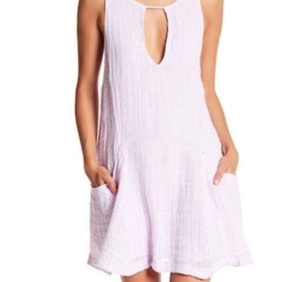 Free People Dresses & Skirts - TRADE DONT BUY Lavender Keyhole Dress With Pockets